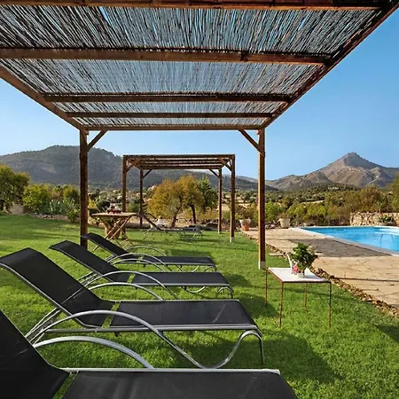Casa Estel Nyaraló
